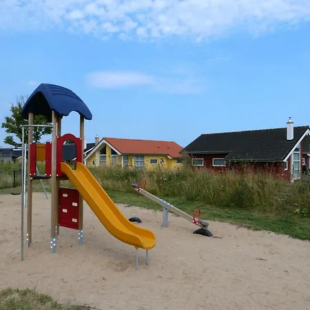 Uebernachten Sie In Der Naehe Des Duenenspielplatzes Гросенброде